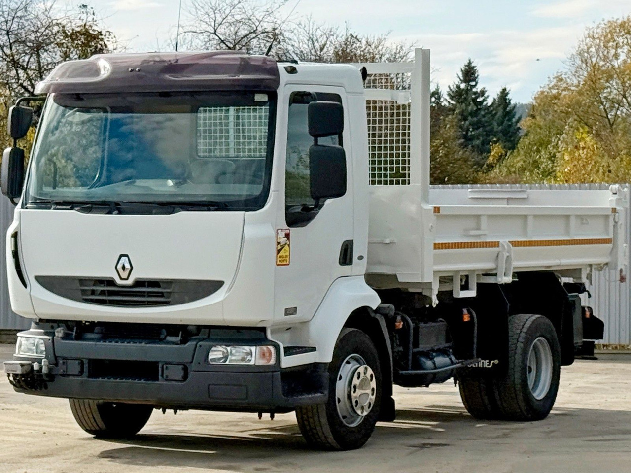 Renault MIDLUM 220 DCI *KIPPER 3,80m * BORDMATIC - شاحنة قلاب, شاحنة كرين: صورة 4 Renault MIDLUM 220 DCI *KIPPER 3,80m * BORDMATIC - شاحنة قلاب, شاحنة كرين: صورة 4