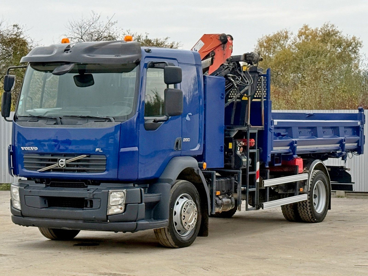 Volvo FL280 KIPPER 4,35m * PALFINGER PK 10000 + FUNK - شاحنة قلاب, شاحنة كرين: صورة 4 Volvo FL280 KIPPER 4,35m * PALFINGER PK 10000 + FUNK - شاحنة قلاب, شاحنة كرين: صورة 4