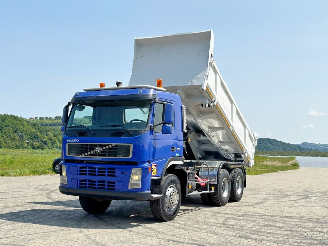Volvo FM 380 Kipper 5,20 m + BORDMATIC / 6x4 - شاحنة قلاب, شاحنة كرين: صورة 2 Volvo FM 380 Kipper 5,20 m + BORDMATIC / 6x4 - شاحنة قلاب, شاحنة كرين: صورة 2