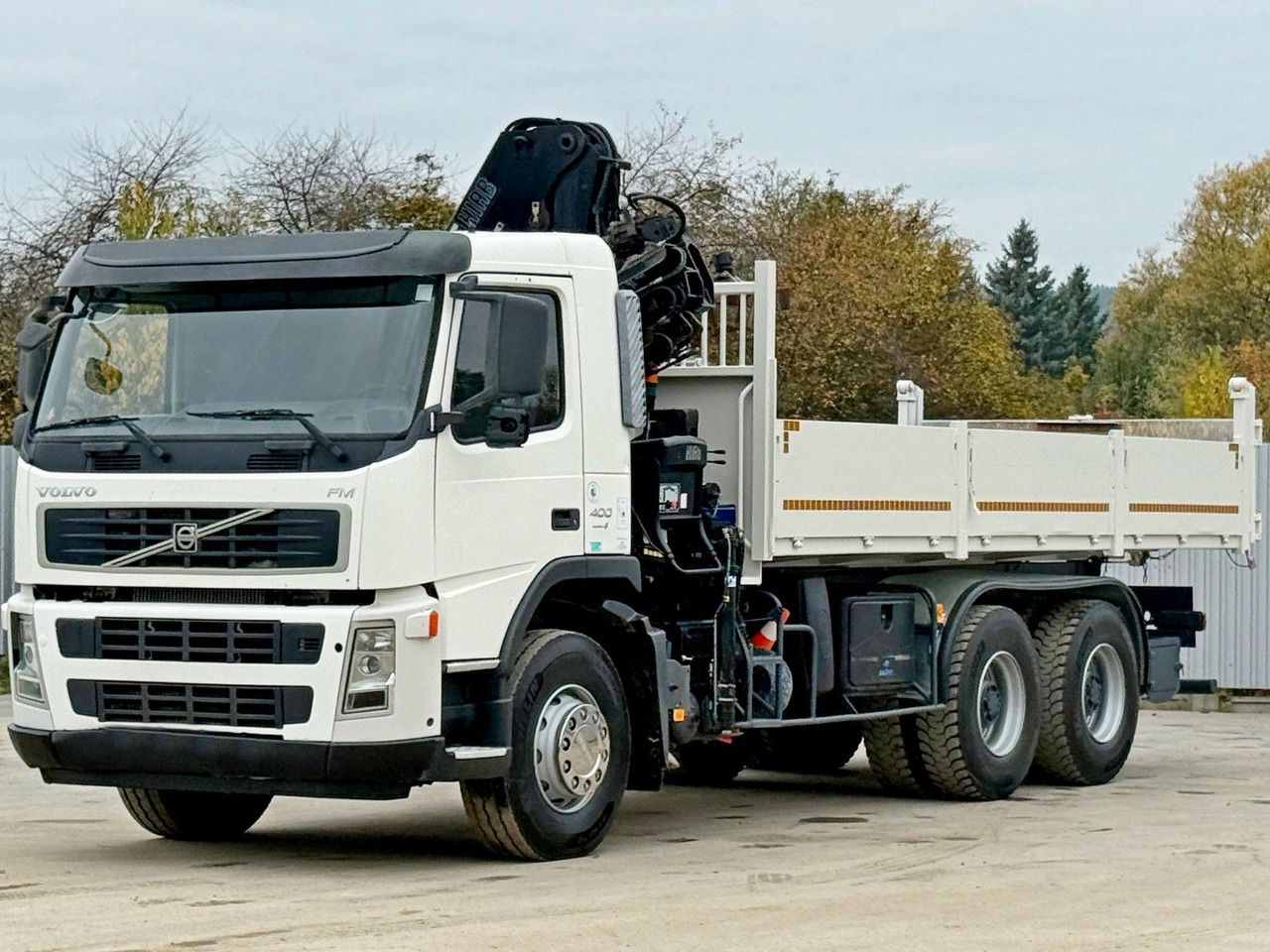 Volvo FM 400 Kipper 6,20m * HIAB 144 B-3 HIDUO* 6x4 - شاحنة كرين: صورة 4 Volvo FM 400 Kipper 6,20m * HIAB 144 B-3 HIDUO* 6x4 - شاحنة كرين: صورة 4
