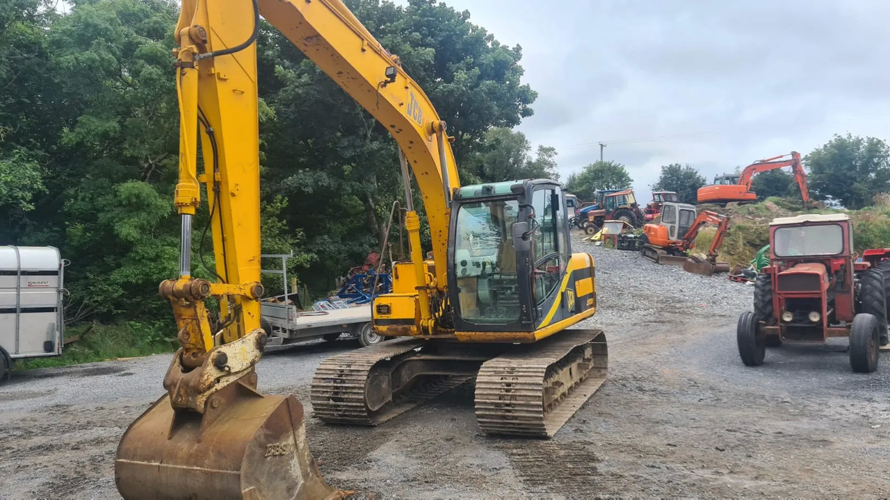 JCB JS 130 - حفار زحاف: صورة 4 JCB JS 130 - حفار زحاف: صورة 4