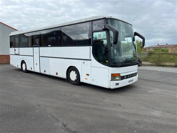 2004 Setra 315 GT 49 Seat coach, MOT November, 6 cylinder, 6 speed manual, excellent runner. - مركبة كوتش: صورة 3 2004 Setra 315 GT 49 Seat coach, MOT November, 6 cylinder, 6 speed manual, excellent runner. - مركبة كوتش: صورة 3