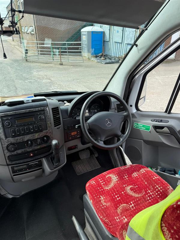 حافلة صغيرة, ميكروباص 2009 Mercedes 515 cdi  Sprinter 16 seater: صورة 9 حافلة صغيرة, ميكروباص 2009 Mercedes 515 cdi  Sprinter 16 seater: صورة 9