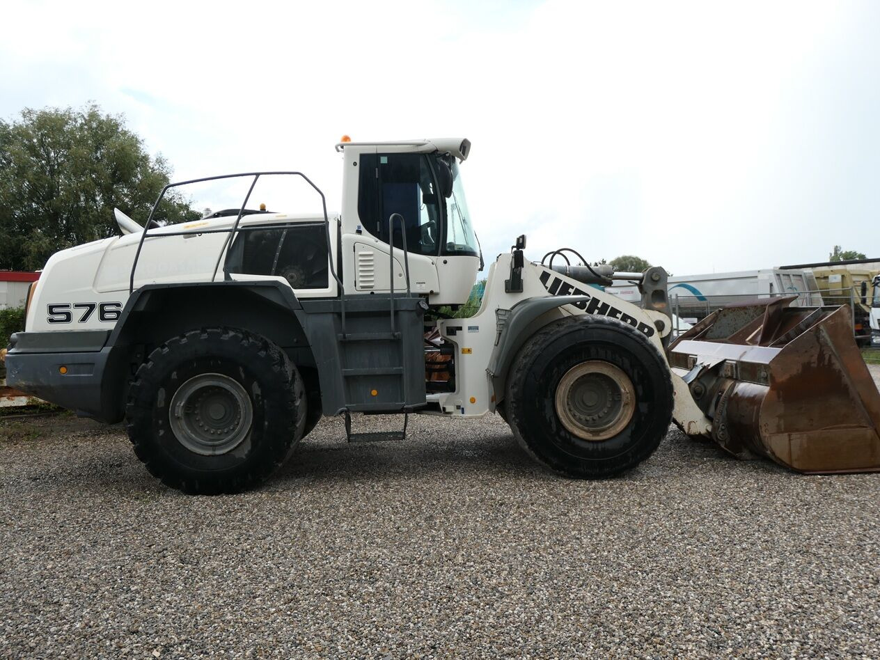 Liebherr L 576 - اللودر بعجل: صورة 2 Liebherr L 576 - اللودر بعجل: صورة 2