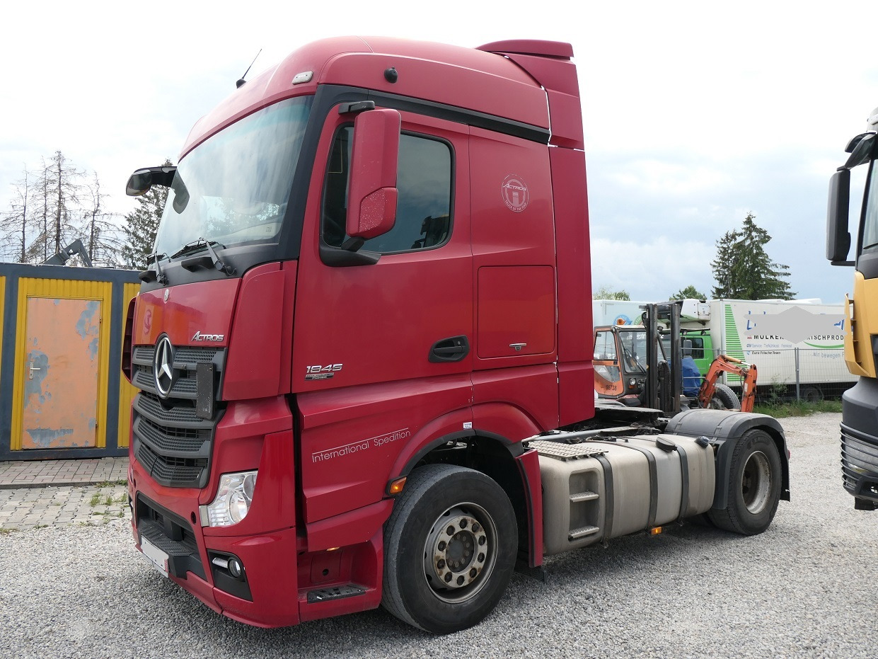وحدة جر Mercedes Benz Actros 1845: صورة 8