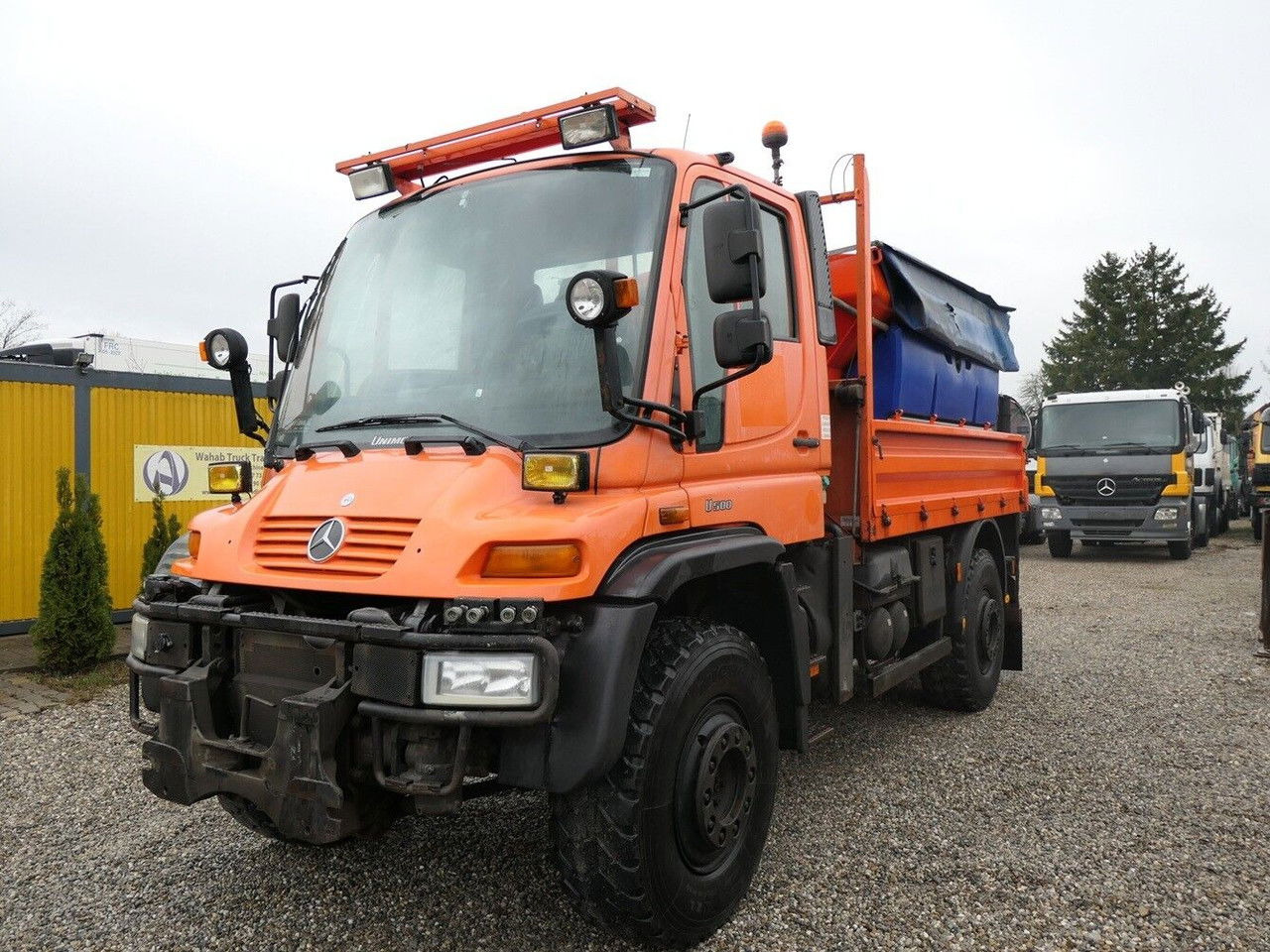 Mercedes-Benz Unimog U500 - جرافة ثلج: صورة 2 Mercedes-Benz Unimog U500 - جرافة ثلج: صورة 2