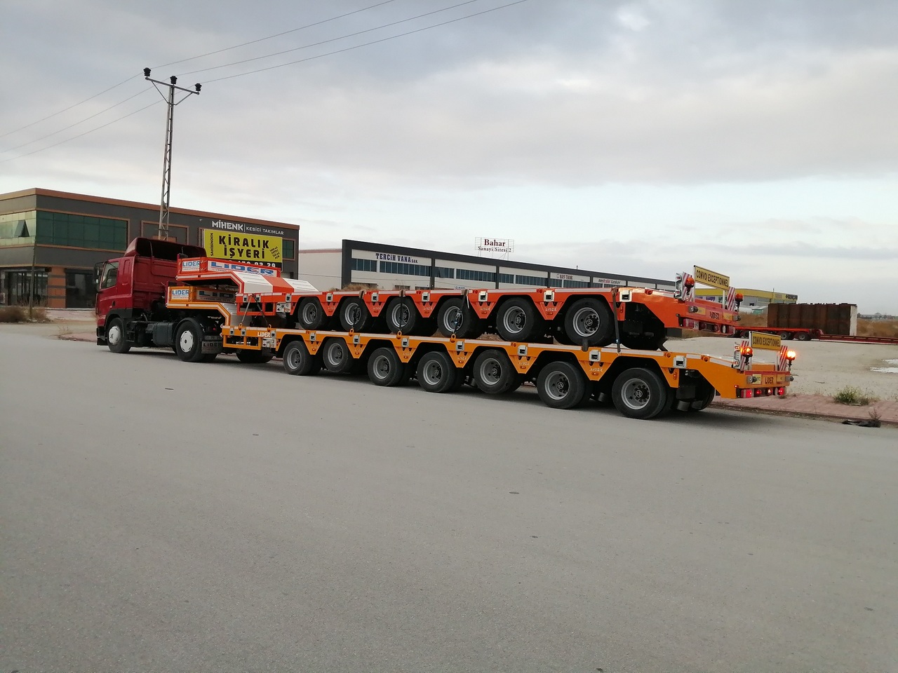 جديدة عربة منخفضة مسطحة نصف مقطورة لنقل المعدات الثقيلة LIDER 2024 YEAR NEW MODELS containeer flatbes semi TRAILER FOR SALE: صورة 12