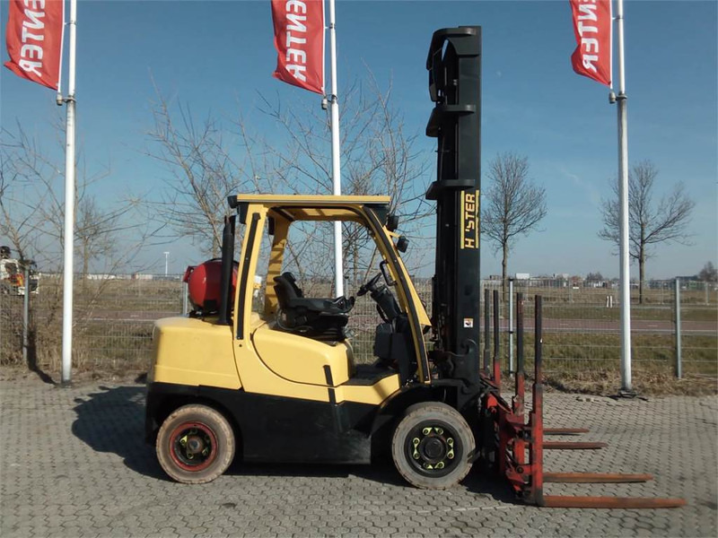 Hyster H4.0FT5 - رافعة شوكية تعمل بالغاز: صورة 1 Hyster H4.0FT5 - رافعة شوكية تعمل بالغاز: صورة 1
