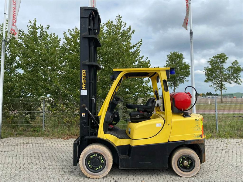 Hyster H4.0FT - رافعة شوكية تعمل بالغاز: صورة 2 Hyster H4.0FT - رافعة شوكية تعمل بالغاز: صورة 2