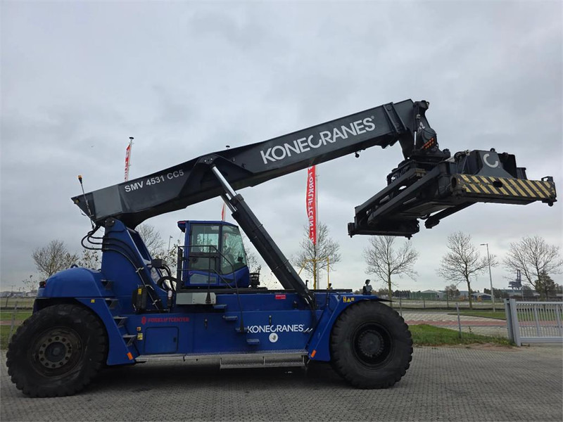 KONECRANES SMV 4531 CC5 - المعبِّئ المناول: صورة 1 KONECRANES SMV 4531 CC5 - المعبِّئ المناول: صورة 1