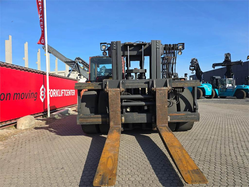 Kalmar DCE330 RoRo - رافعة شوكية ديزل: صورة 5 Kalmar DCE330 RoRo - رافعة شوكية ديزل: صورة 5