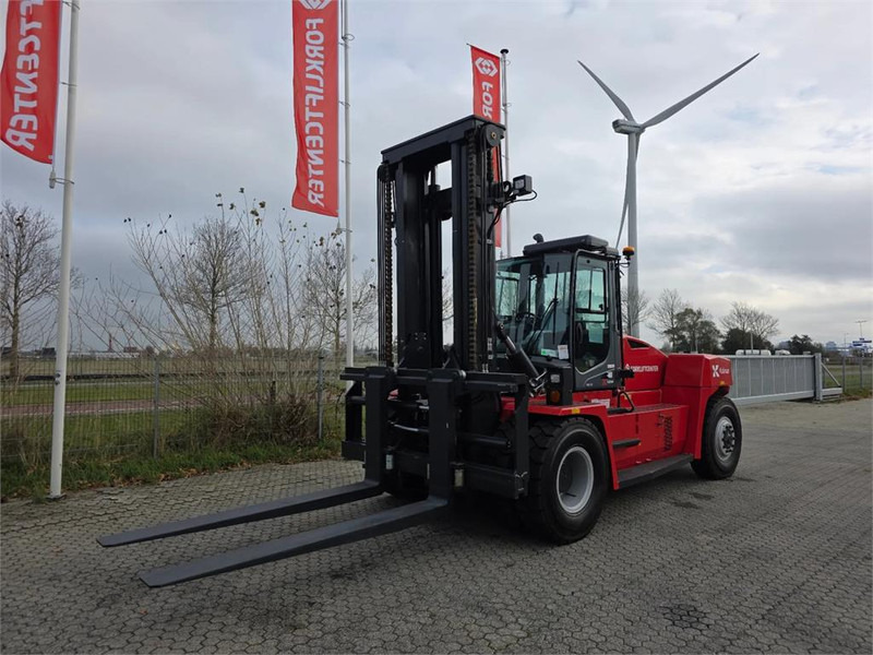 Kalmar DCG160-12 - رافعة شوكية ديزل: صورة 4 Kalmar DCG160-12 - رافعة شوكية ديزل: صورة 4