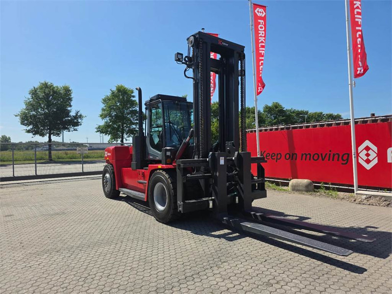 Kalmar DCG160-12 - رافعة شوكية ديزل: صورة 3 Kalmar DCG160-12 - رافعة شوكية ديزل: صورة 3