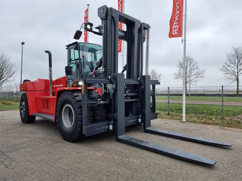 Kalmar DCG330-12 - رافعة شوكية ديزل: صورة 3 Kalmar DCG330-12 - رافعة شوكية ديزل: صورة 3