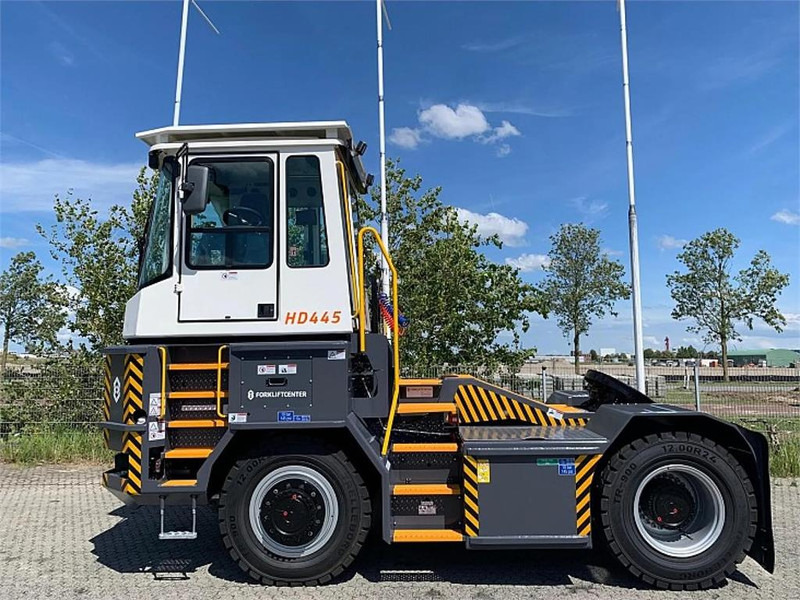 Mafi HD445 4x4 - جرار المحطة: صورة 3 Mafi HD445 4x4 - جرار المحطة: صورة 3