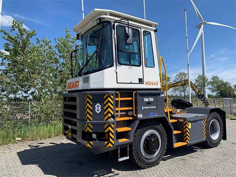 Mafi HD445 4x4 - جرار المحطة: صورة 1 Mafi HD445 4x4 - جرار المحطة: صورة 1