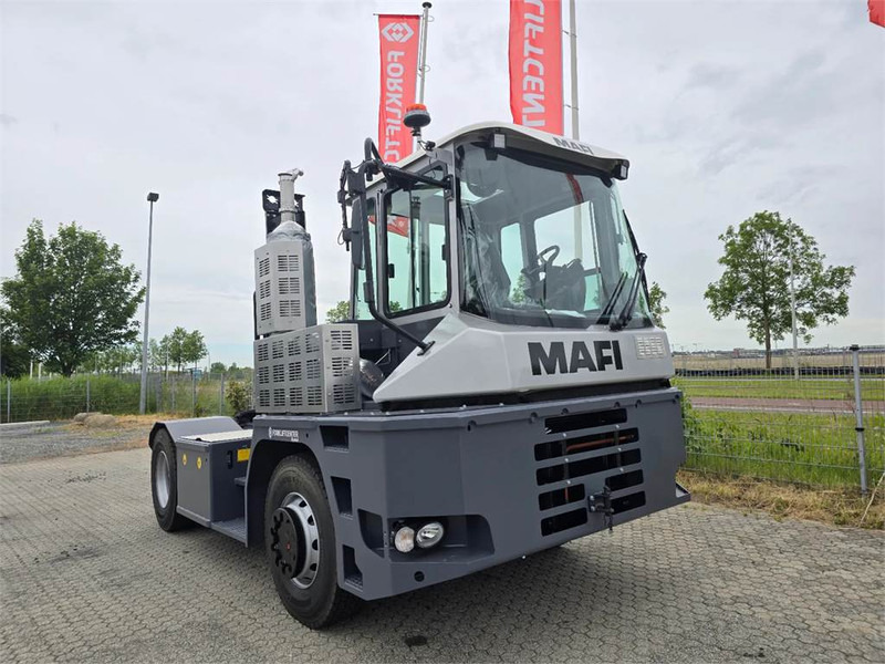 Mafi R336 4x4 - جرار المحطة: صورة 1 Mafi R336 4x4 - جرار المحطة: صورة 1