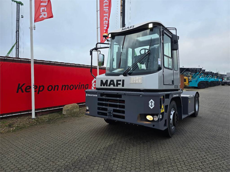 Mafi R336 4x4 - جرار المحطة: صورة 2 Mafi R336 4x4 - جرار المحطة: صورة 2