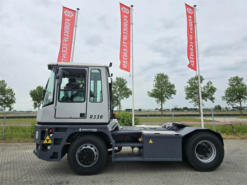 Mafi R336 4x4 - جرار المحطة: صورة 4 Mafi R336 4x4 - جرار المحطة: صورة 4
