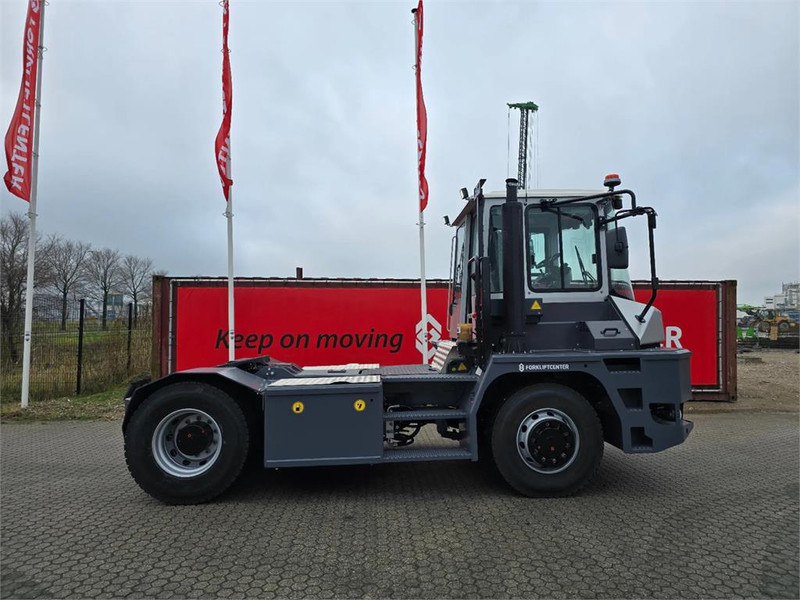 Mafi R336 4x4 - جرار المحطة: صورة 3 Mafi R336 4x4 - جرار المحطة: صورة 3