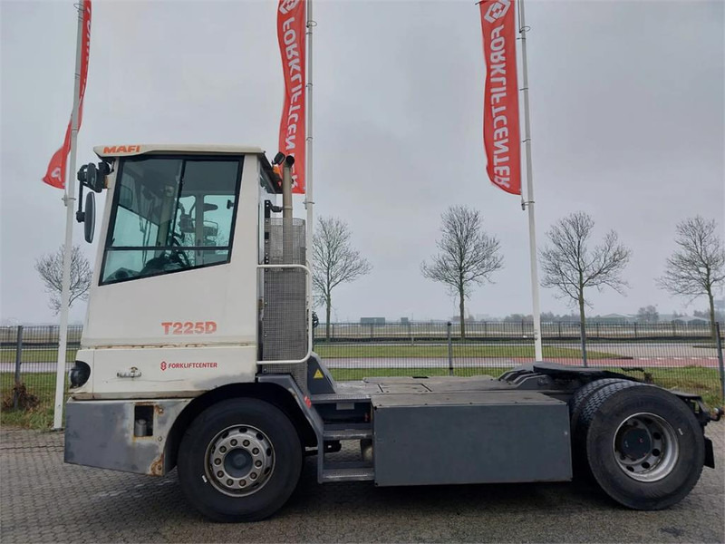Mafi T225D - جرار المحطة: صورة 4 Mafi T225D - جرار المحطة: صورة 4