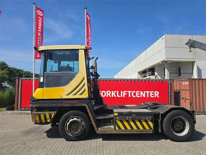 Terberg RT223 4x4 - جرار المحطة: صورة 4 Terberg RT223 4x4 - جرار المحطة: صورة 4