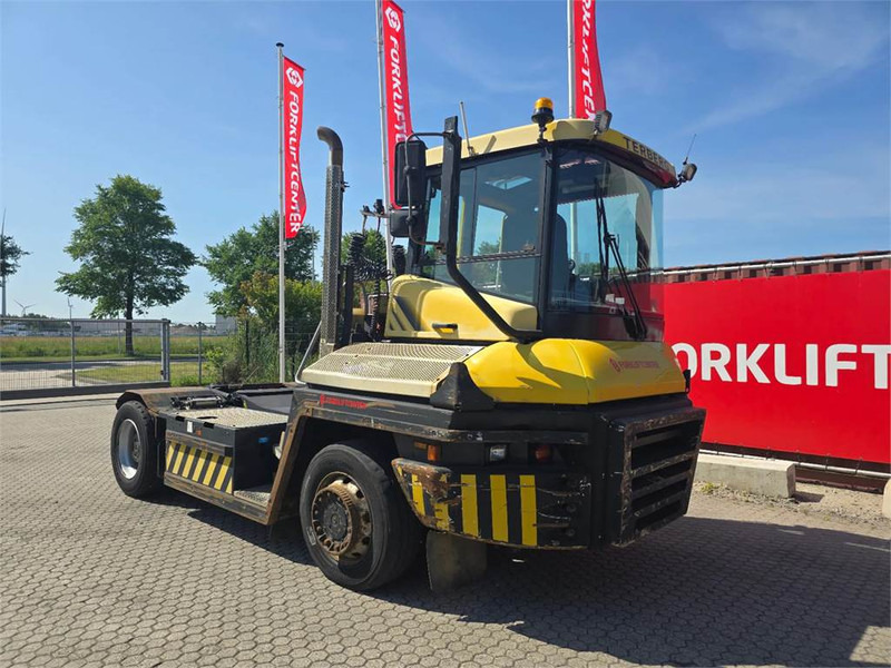 Terberg RT223 4x4 - جرار المحطة: صورة 1 Terberg RT223 4x4 - جرار المحطة: صورة 1