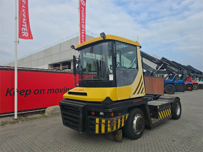Terberg RT283 4x4 - جرار المحطة: صورة 2 Terberg RT283 4x4 - جرار المحطة: صورة 2