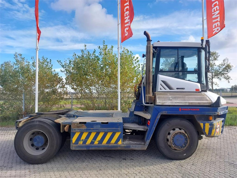 Terberg RT283 4x4 - جرار المحطة: صورة 3 Terberg RT283 4x4 - جرار المحطة: صورة 3