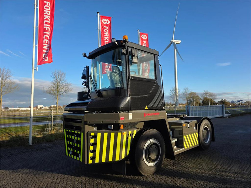 Terberg RT403 4x4 - جرار المحطة: صورة 2 Terberg RT403 4x4 - جرار المحطة: صورة 2