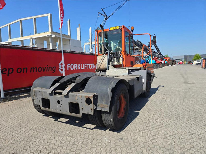 جرار المحطة Terberg YT182: صورة 7 جرار المحطة Terberg YT182: صورة 7