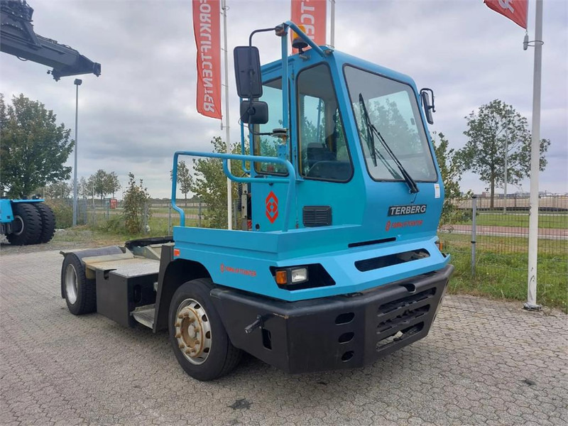 Terberg YT182 - جرار المحطة: صورة 1 Terberg YT182 - جرار المحطة: صورة 1