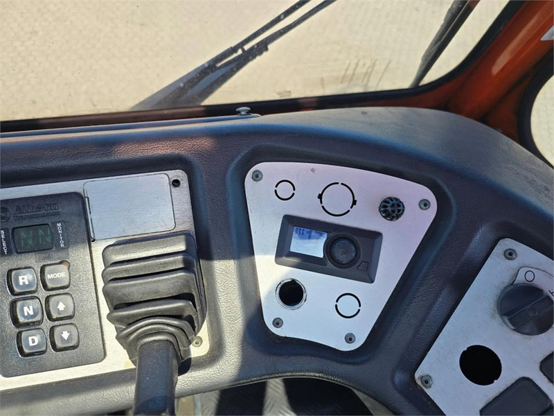 جرار المحطة Terberg YT182: صورة 19 جرار المحطة Terberg YT182: صورة 19