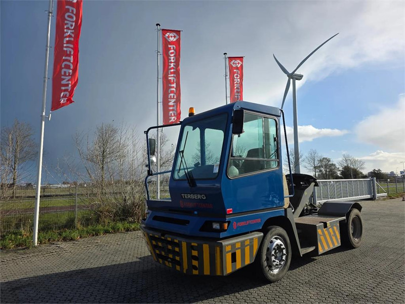 Terberg YT222 - جرار المحطة: صورة 2 Terberg YT222 - جرار المحطة: صورة 2