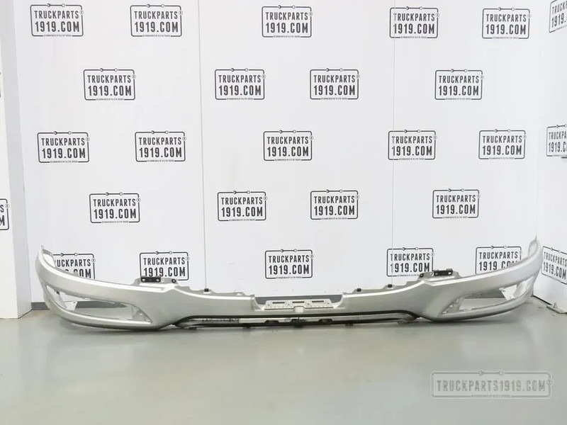 DAF 1953385 Bumper DAF XF 106 - مصد العربة - شاحنة: صورة 1 DAF 1953385 Bumper DAF XF 106 - مصد العربة - شاحنة: صورة 1