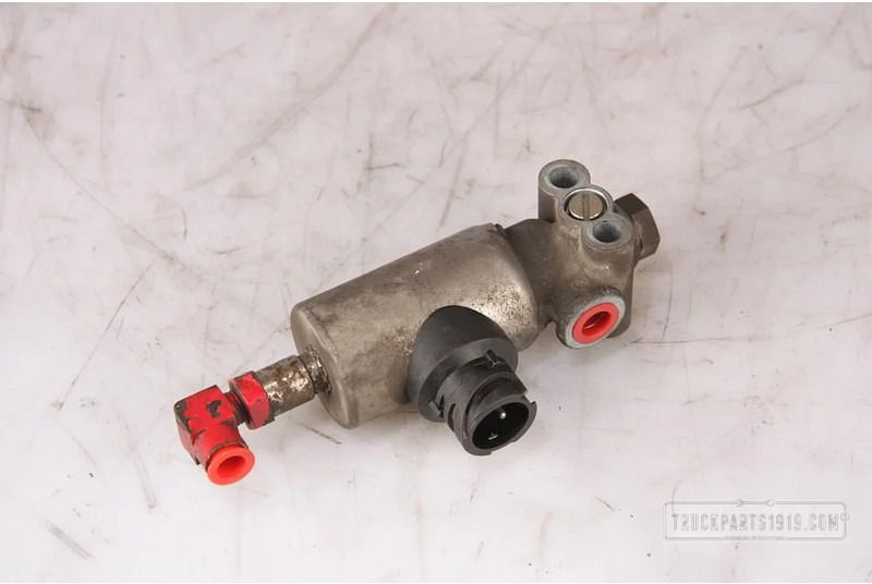 DAF Compressed Air System Magneetventiel DAF - صمام - شاحنة: صورة 1 DAF Compressed Air System Magneetventiel DAF - صمام - شاحنة: صورة 1