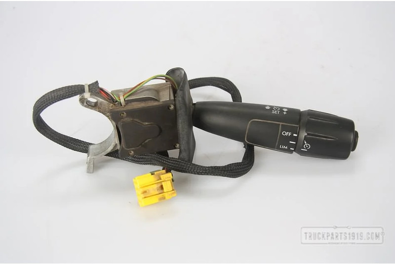 DAF Electrical System Cruisecontrol Schakelaar DAF - مفتاح عمود التوجيه - شاحنة: صورة 1 DAF Electrical System Cruisecontrol Schakelaar DAF - مفتاح عمود التوجيه - شاحنة: صورة 1