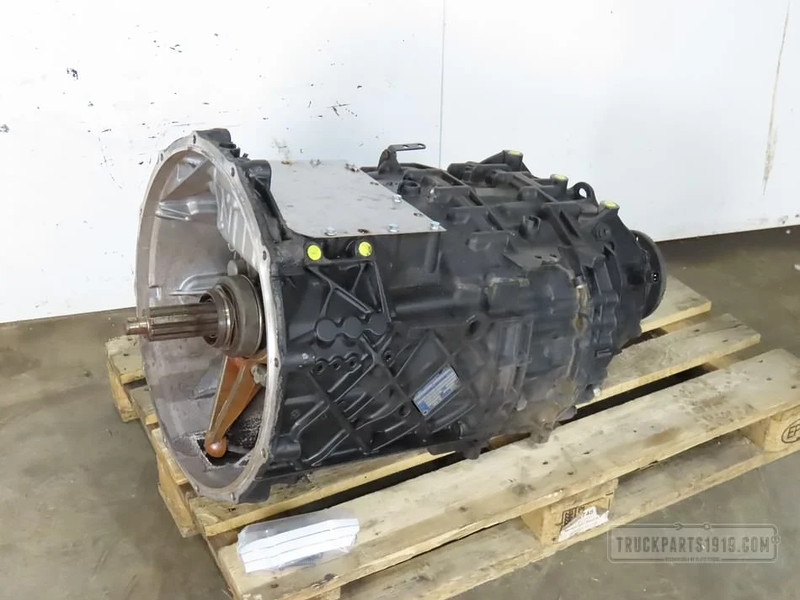 MAN Gearbox & Clutch Parts Versnellingsbak 12AS2130TD - صندوق التروس - شاحنة: صورة 1 MAN Gearbox & Clutch Parts Versnellingsbak 12AS2130TD - صندوق التروس - شاحنة: صورة 1