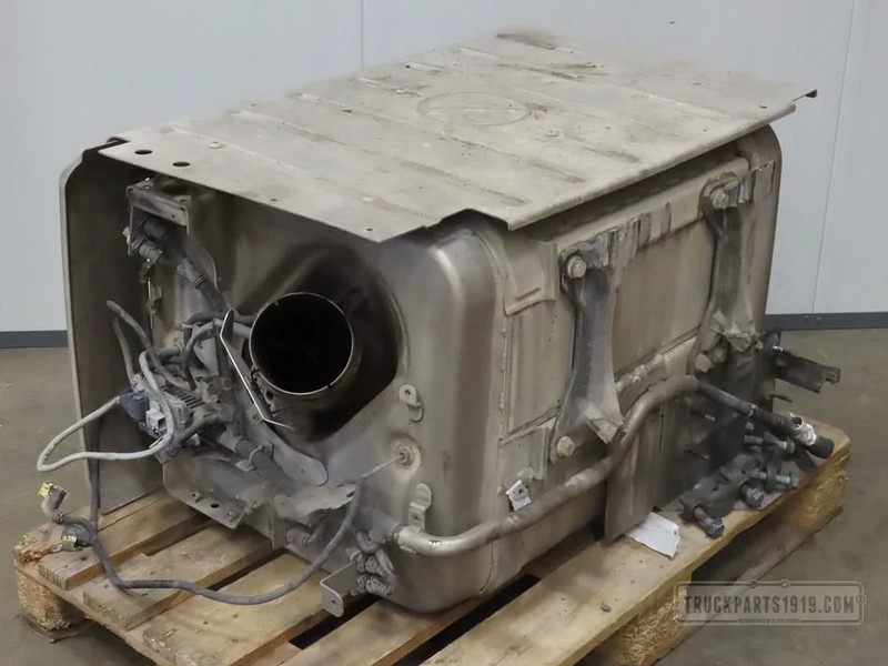 Mercedes-Benz MB Exhaust System Katalysator MP4 Euro5 - محول حفزي - شاحنة: صورة 2 Mercedes-Benz MB Exhaust System Katalysator MP4 Euro5 - محول حفزي - شاحنة: صورة 2
