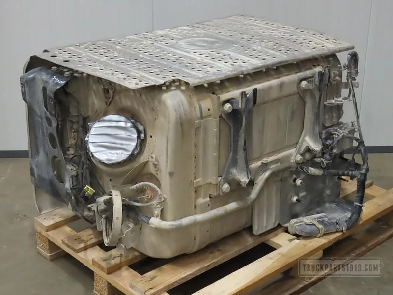 Mercedes-Benz MB Exhaust System Katalysator MP4 - محول حفزي - شاحنة: صورة 2 Mercedes-Benz MB Exhaust System Katalysator MP4 - محول حفزي - شاحنة: صورة 2