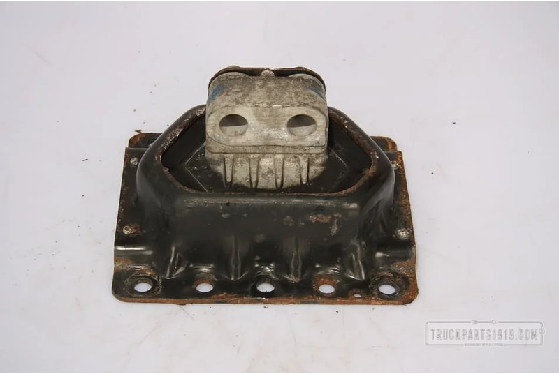 Volvo Engines & Parts Volvo FH Motorsteunrubber Acht - كرسي مكينة - شاحنة: صورة 1 Volvo Engines & Parts Volvo FH Motorsteunrubber Acht - كرسي مكينة - شاحنة: صورة 1
