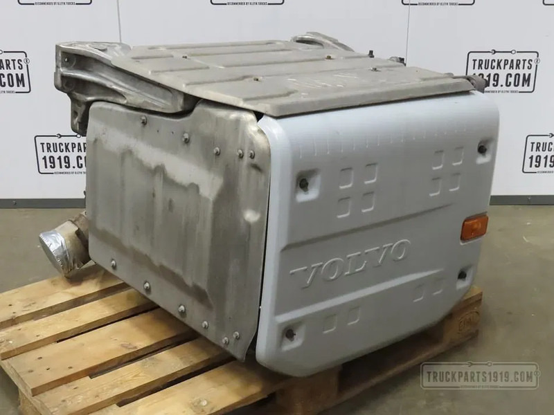 Volvo Exhaust System Katalysator Volvo - محول حفزي - شاحنة: صورة 1 Volvo Exhaust System Katalysator Volvo - محول حفزي - شاحنة: صورة 1