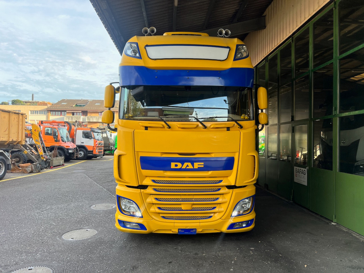 DAF XF 510 Jumbo - شاحنة ستارة: صورة 2 DAF XF 510 Jumbo - شاحنة ستارة: صورة 2