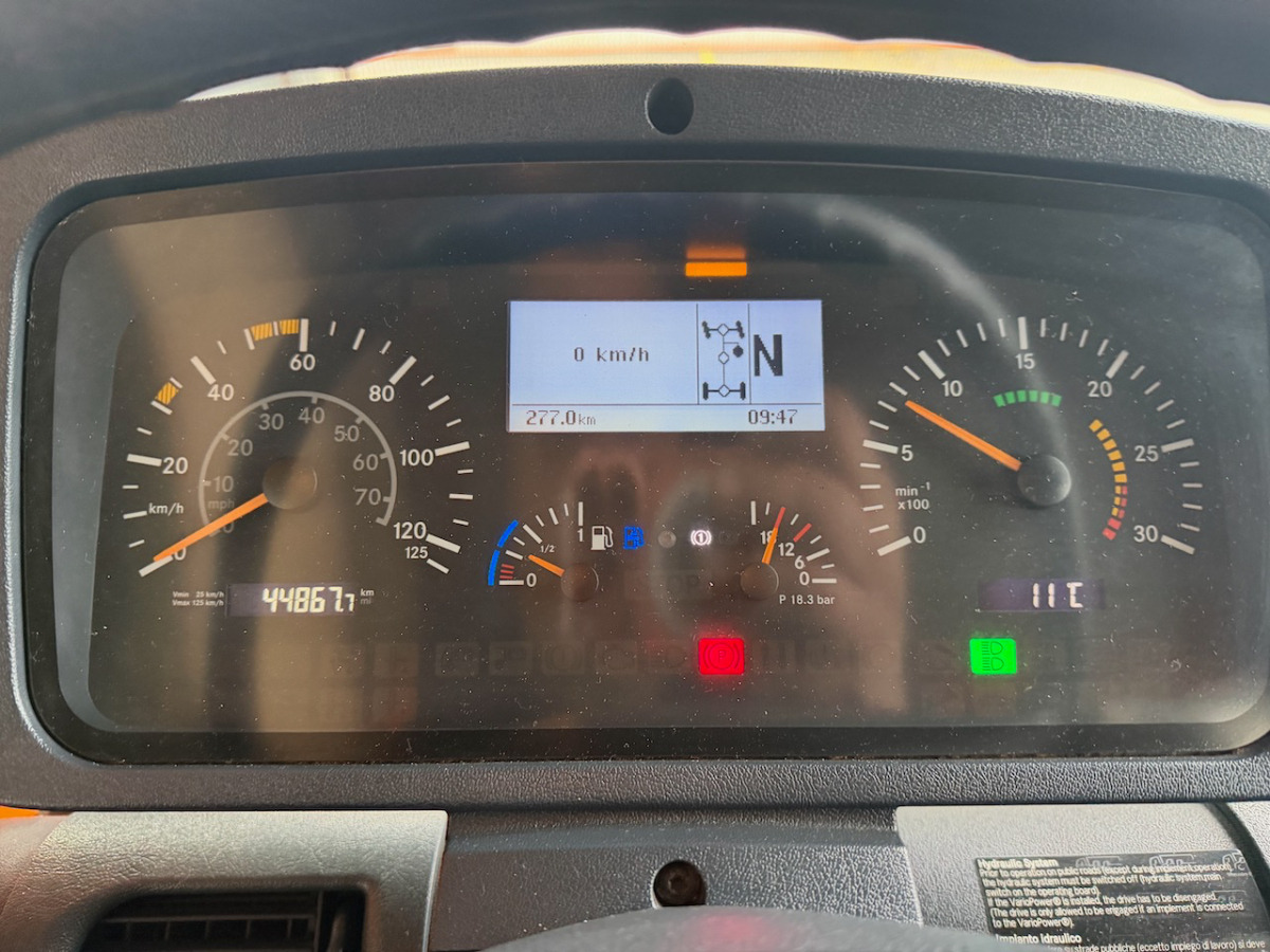 آلية المنفعة/ مركبة خاصة UNIMOG U300: صورة 10