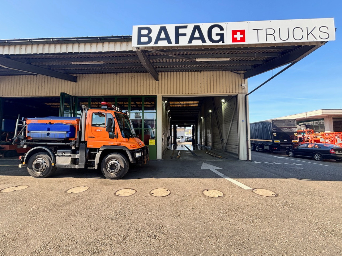 UNIMOG U400 - شاحنة قلاب: صورة 2 UNIMOG U400 - شاحنة قلاب: صورة 2