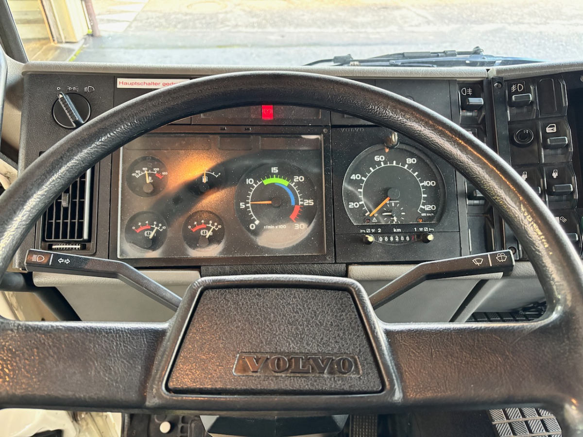 VOLVO FL6H615 - وحدة جر: صورة 5 VOLVO FL6H615 - وحدة جر: صورة 5