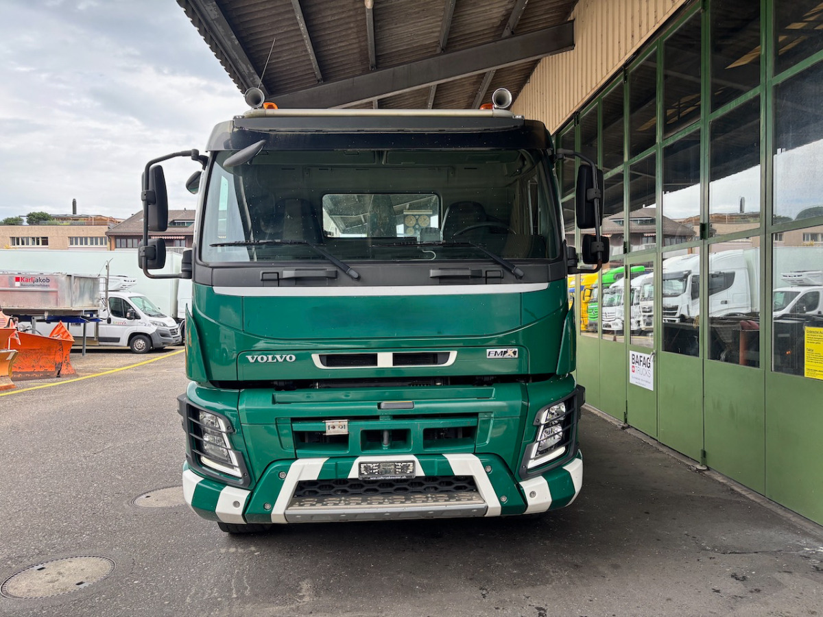 VOLVO FMX-500 8x4R - شاحنة ذات خطاف: صورة 3 VOLVO FMX-500 8x4R - شاحنة ذات خطاف: صورة 3