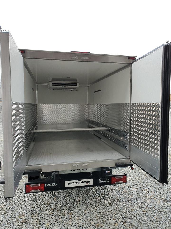 Iveco Daily 180 Tiefkühlkoffer 6PAL - شاحنة مُبرّدة للتوصيل: صورة 4 Iveco Daily 180 Tiefkühlkoffer 6PAL - شاحنة مُبرّدة للتوصيل: صورة 4