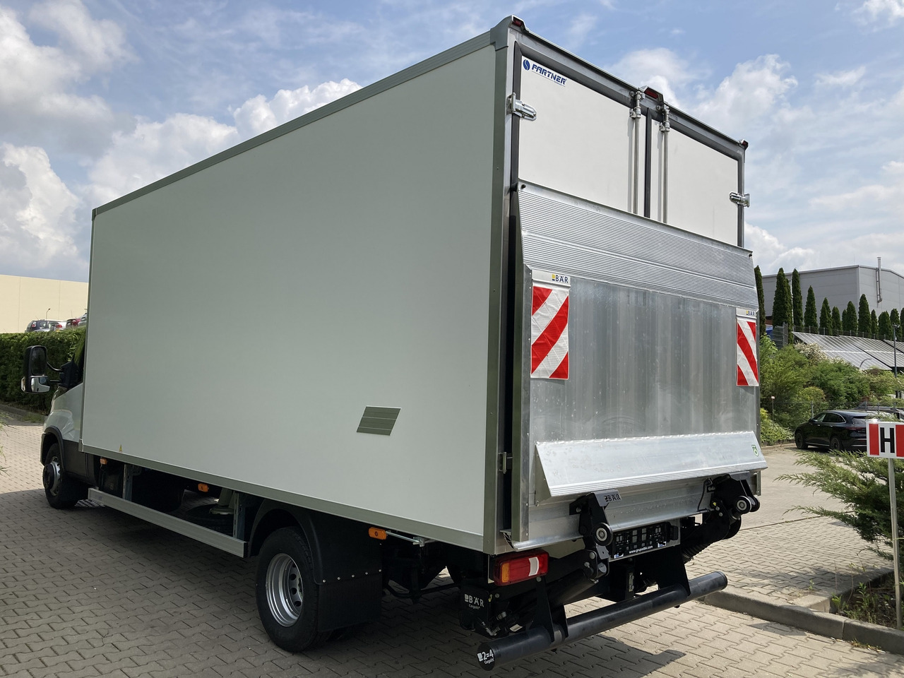 Iveco Daily 70C18 Kühlkoffer LBW BÃR - شاحنة مُبرّدة للتوصيل: صورة 5 Iveco Daily 70C18 Kühlkoffer LBW BÃR - شاحنة مُبرّدة للتوصيل: صورة 5