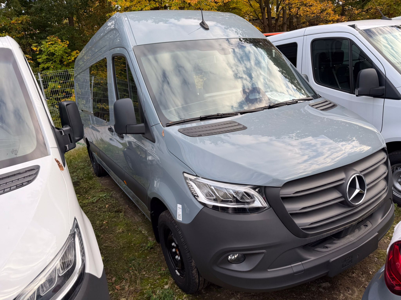 Mercedes-Benz Sprinter 317 L3H2 6-Sitzer - فان, الشاحنات الصغيرة كابينة مزدوجة: صورة 1 Mercedes-Benz Sprinter 317 L3H2 6-Sitzer - فان, الشاحنات الصغيرة كابينة مزدوجة: صورة 1
